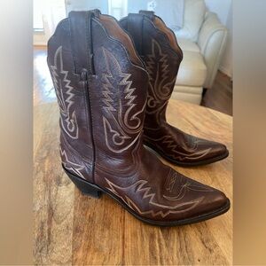 Santa Fe Women's Cowboy Boots Size 8M.  Excellent LIKE NEW condition!!!